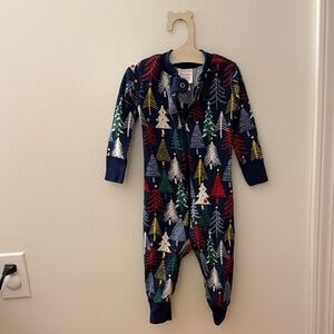 3/$25 Hanna Andersson Colorful Tree Print Kids One Piece
